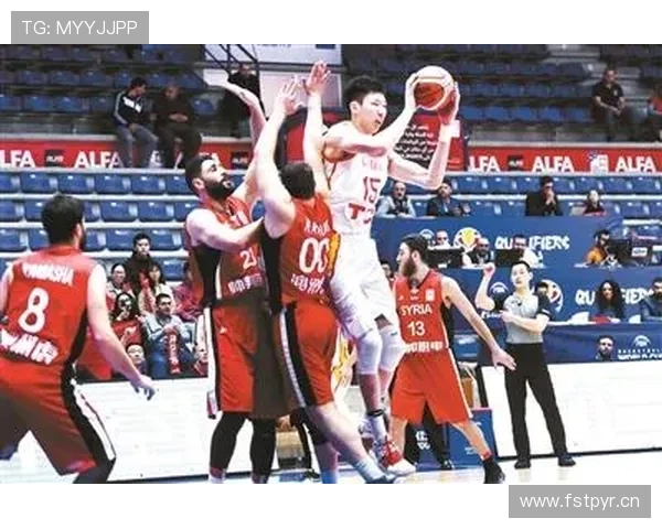 刷到周琦家门口那辆车，我立刻把买房计划删了